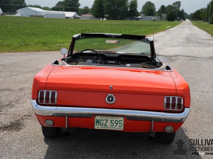 run-#51---1965-ford-mustang-convertible-image-6