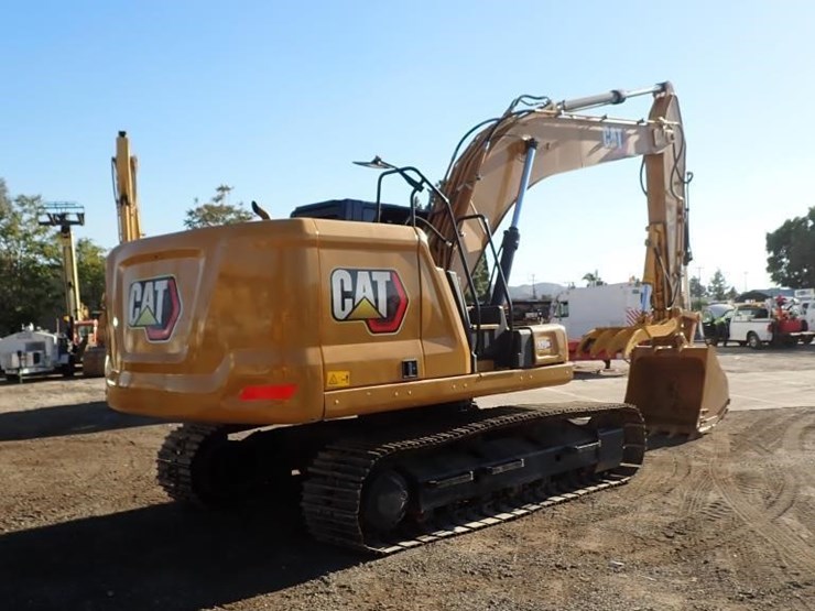 2024-caterpillar-320gc-image-3