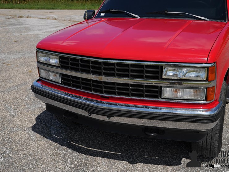 run-#107---1990-chevrolet-gmt-400-4x4-pickup-image-9