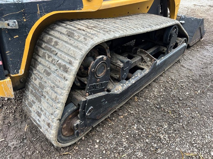 2006-caterpillar-277b-skid-steer-loader-image-15