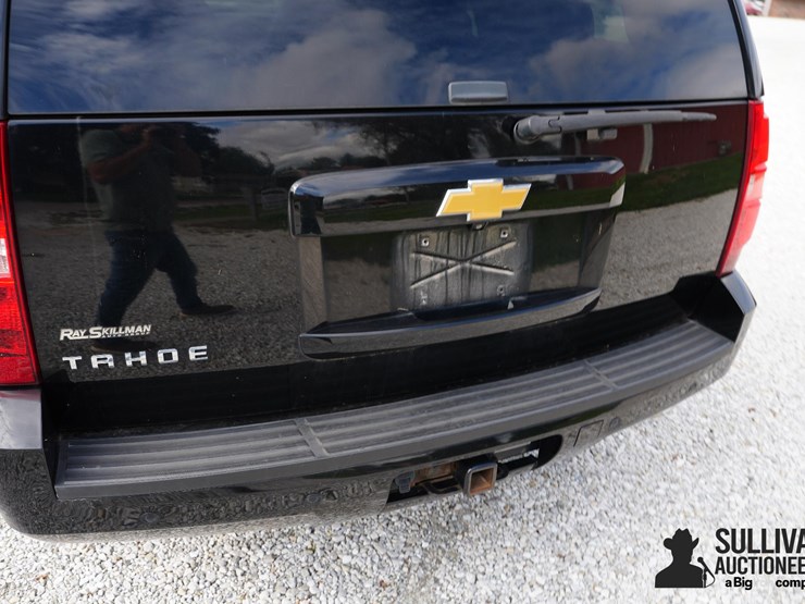 run-#43---2013-chevrolet-tahoe-k1500-4x4-suv-image-19