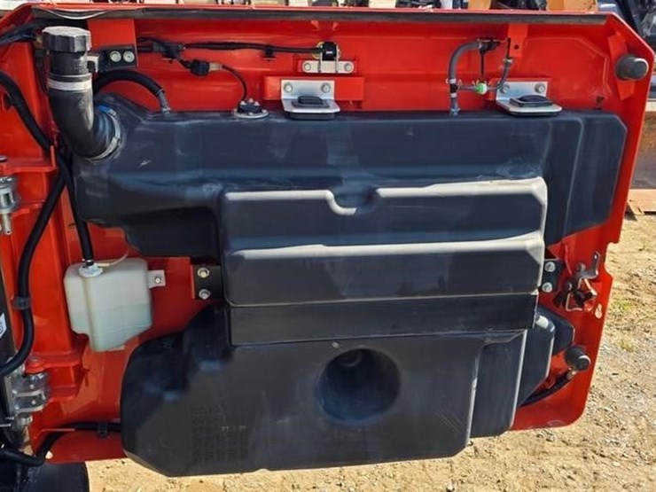 2023-kubota-svl75-3-image-40