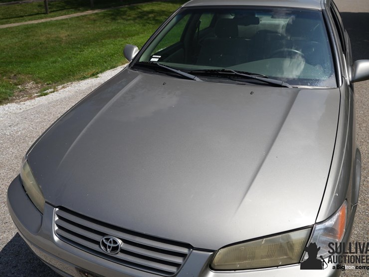 run-#167---1998-toyota-camry-clx-sedan-image-10