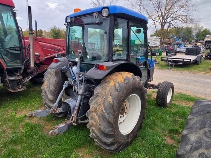 new-holland-tn65d-image-4