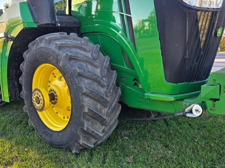 2019-john-deere-9520r-image-6