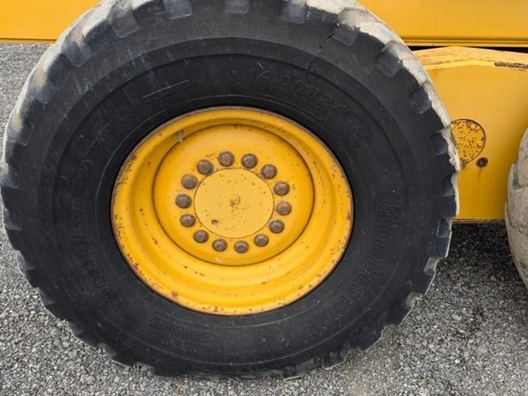 1999-deere-772ch-image-27