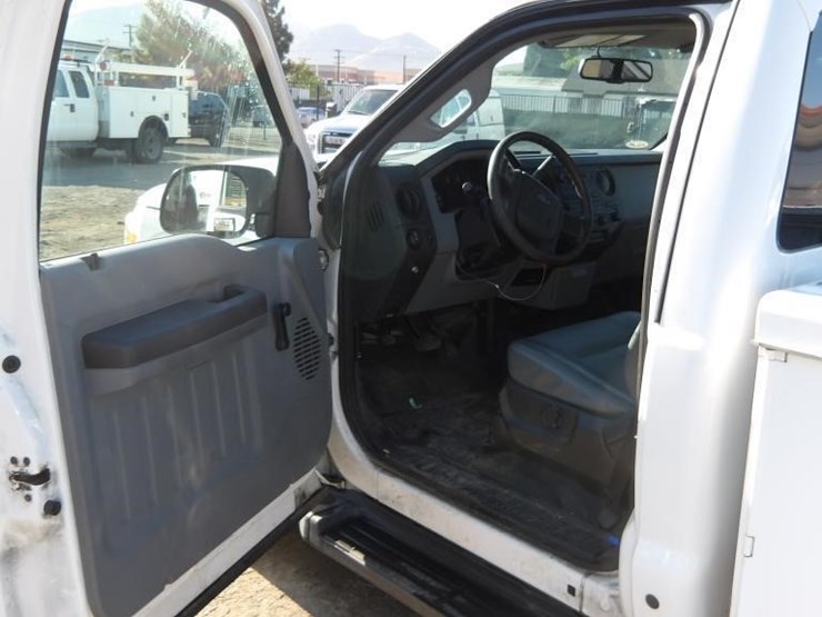 2015-ford-f250-image-13