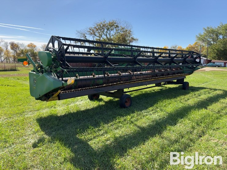 john-deere-930f-30'-flex-head-w/trailer-image-3