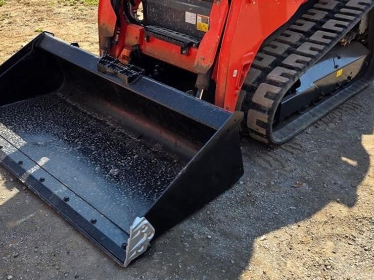 2023-kubota-svl75-3-image-34