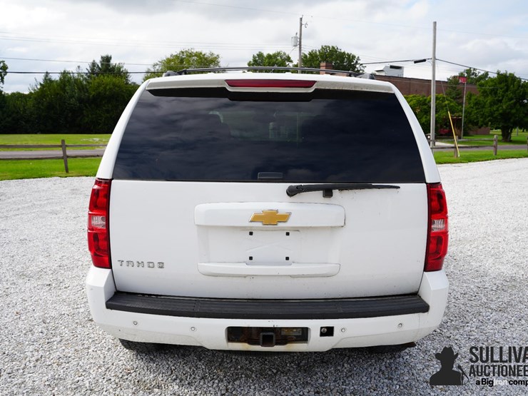 run-#45---2013-chevrolet-tahoe-k1500-4x4-image-6