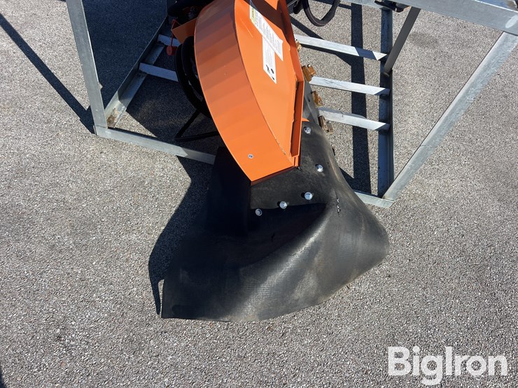 2026-wolverine-sg-13-08d-steerable-stump-grinder-image-13