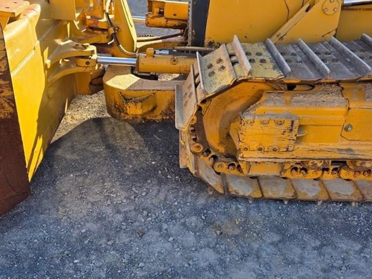 2009-caterpillar-d6k-xl-image-8