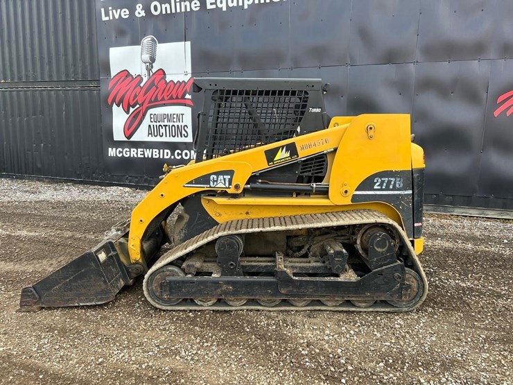 2006-caterpillar-277b-skid-steer-loader-image-3