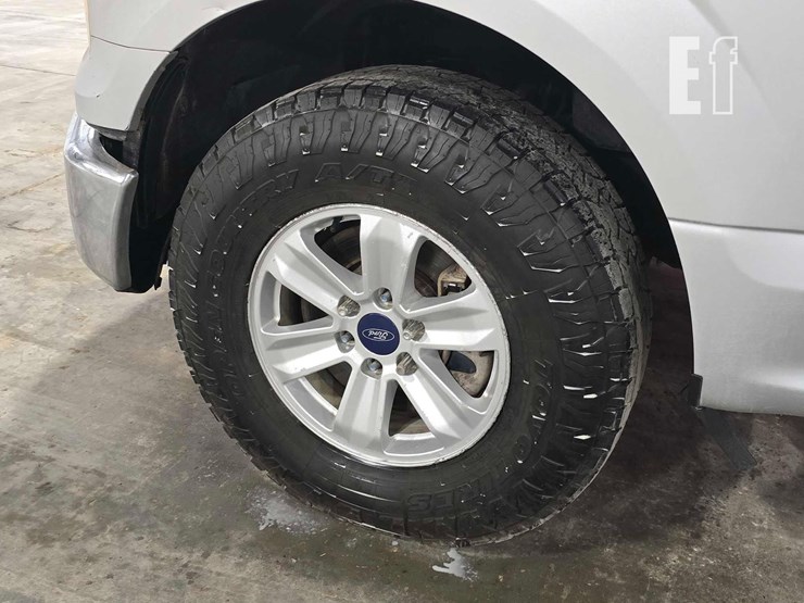 2015-ford-f150-xlt-image-16