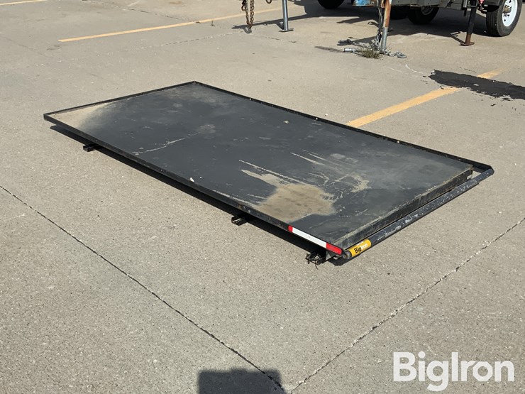 bedslide-8’-rolling-truck-bed-cargo-tray-image-1