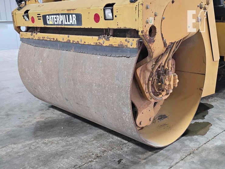 2009-caterpillar-cb54-image-13