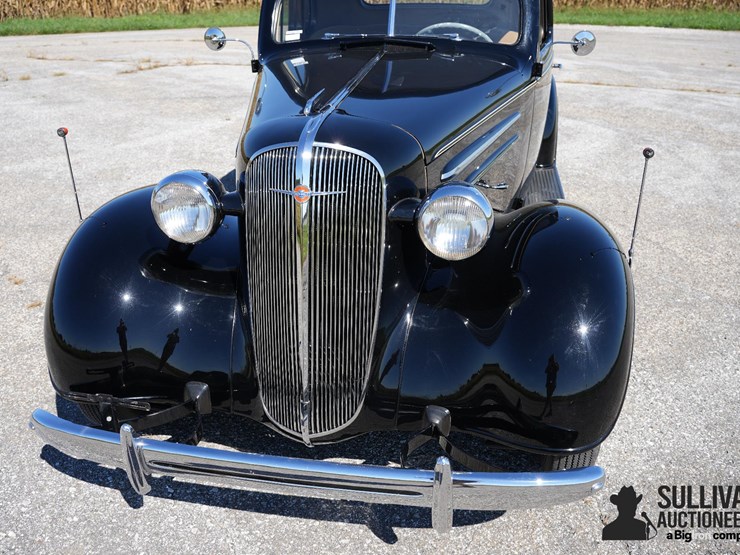 run-#48---1936-chevrolet-master-deluxe-5-window-business-coupe-image-10