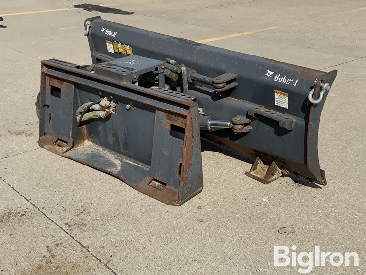 2008-bobcat-80"-6-way-skid-steer-dozer-blade-image-5