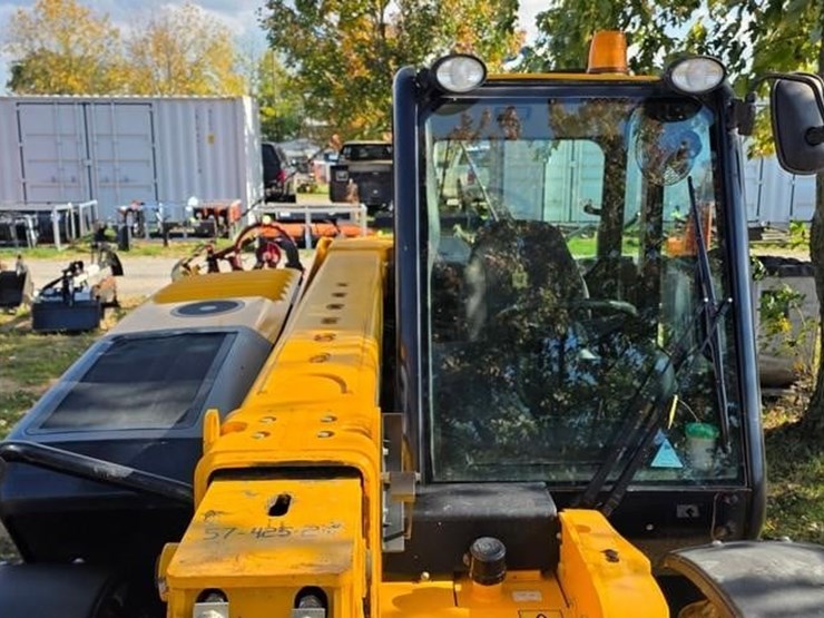 2018-jcb-505-20tc-image-38