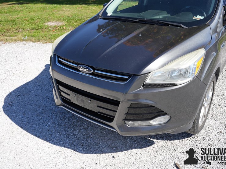 run-#30---2015-ford-escape-titanium-image-9
