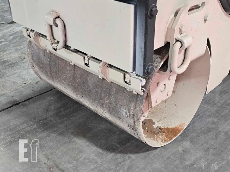 ingersoll-rand-dd-25-double-drum-vibratory-asphalt-3630-image-13