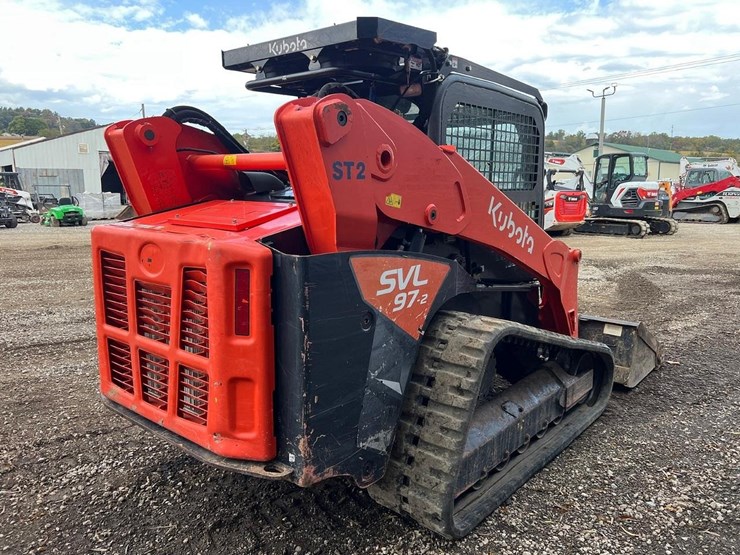 2022-kubota-svl97-2-skid-steer-loader-image-6