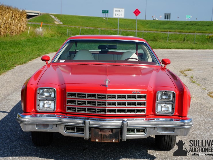 run-#126---1977-chevrolet-monte-carlo-image-2