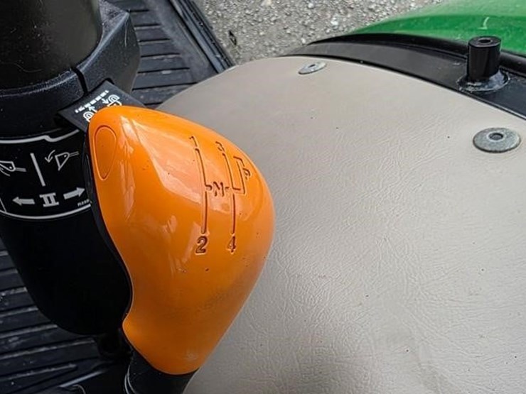 2016-john-deere-5065e-image-62