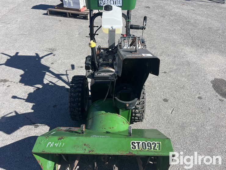 frontier-st0927-walk-behind-snowblower-image-13