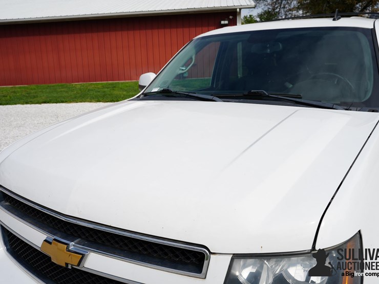 run-#45---2013-chevrolet-tahoe-k1500-4x4-image-10