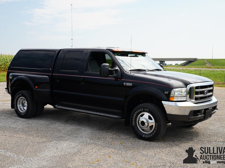 run-#97---2003-ford-f350-super-duty-lariat-crew-cab-4x4-dually-image-3