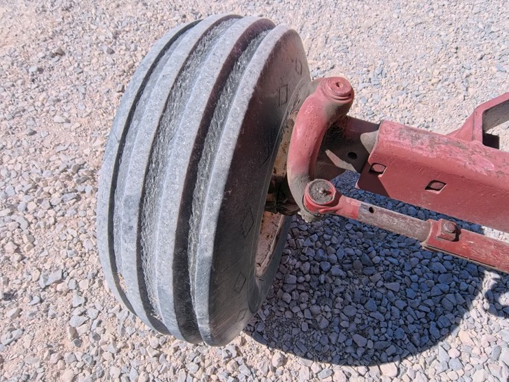 #1026-•-allis-chalmers-7000-tractor-image-19