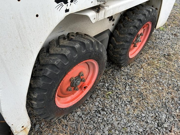 2018-bobcat-s70-image-10
