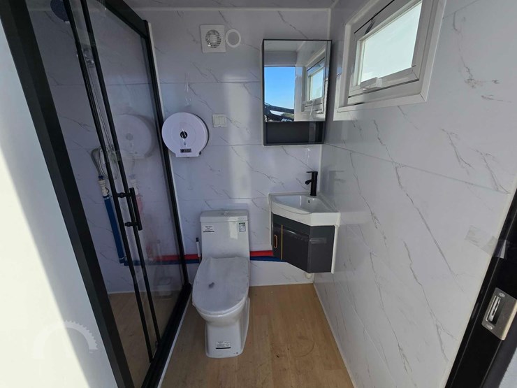 mobile-toilet-with-shower-image-11