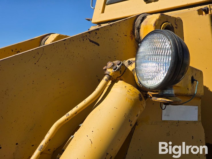 1974-caterpillar-930-wheel-loader-image-17