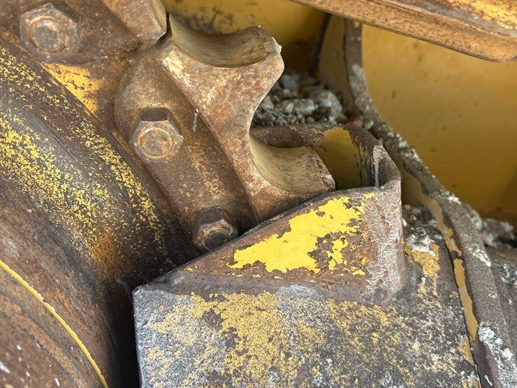 2018-caterpillar-d5k2-xl-image-16
