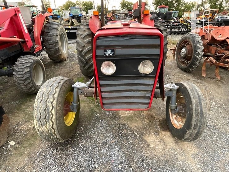 massey-ferguson-240-image-12
