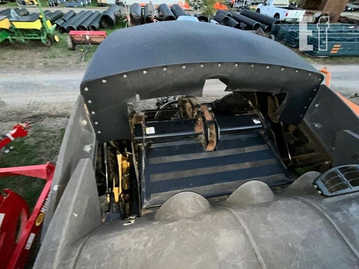 2013-new-holland-big-baler-340-image-32