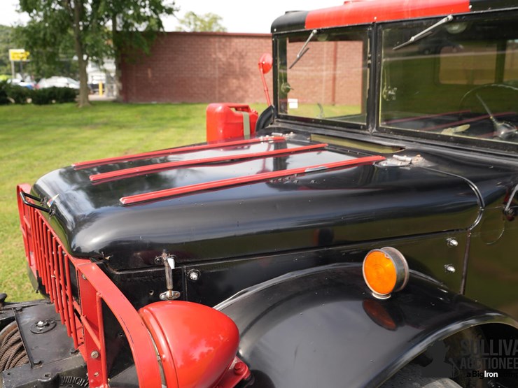 run-#11---1951-dodge-power-wagon-4x4-image-14