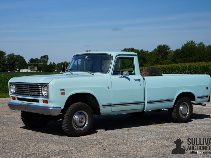 run-#54---1974-international-100-4x4-pickup-image-1