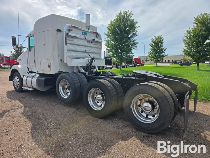 1999-kenworth-t800-tri/a-truck-tractor-image-7