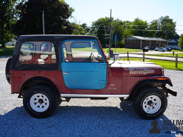 run-#3---1978-jeep-renegade-4x4-image-4