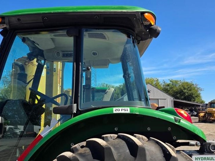 2019-john-deere-5100e-image-34
