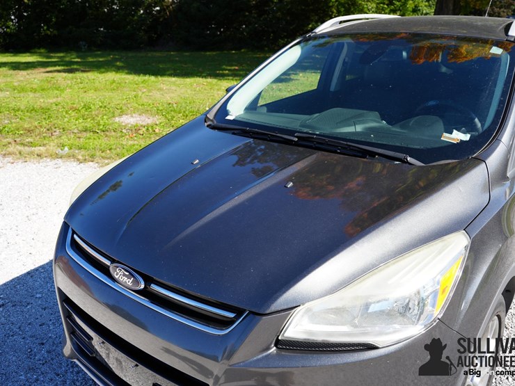 run-#30---2015-ford-escape-titanium-image-10
