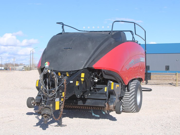 #1024-•-2019-case-ih-lb434xl-square-baler-image-1