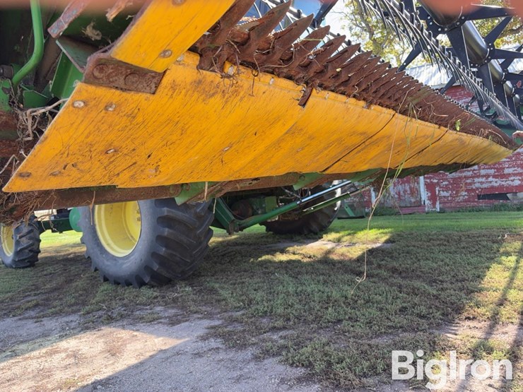 john-deere-930f-30'-flex-head-w/trailer-image-12