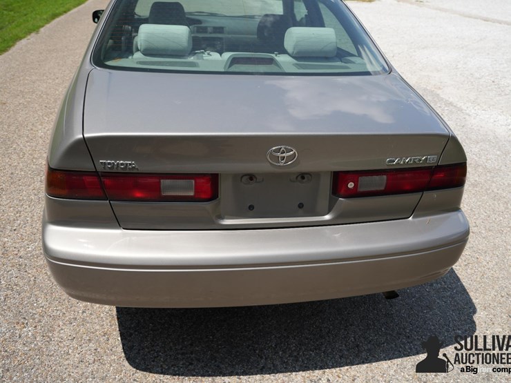 run-#167---1998-toyota-camry-clx-sedan-image-20