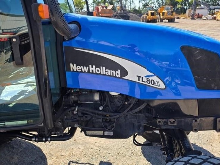 new-holland-tl80a-image-10