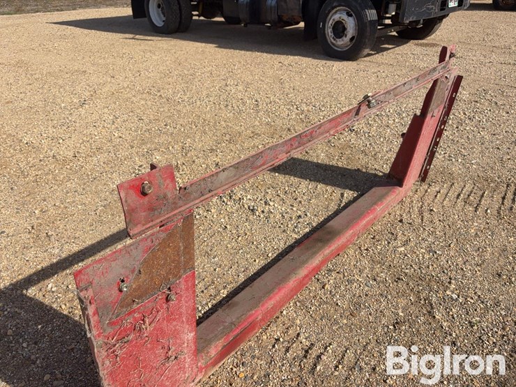 case-ih-combine-head-adapter-plate-image-11