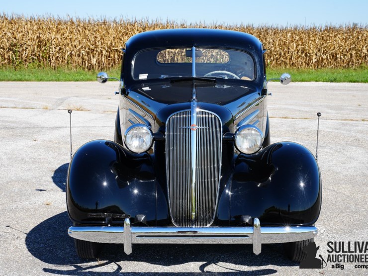 run-#48---1936-chevrolet-master-deluxe-5-window-business-coupe-image-2
